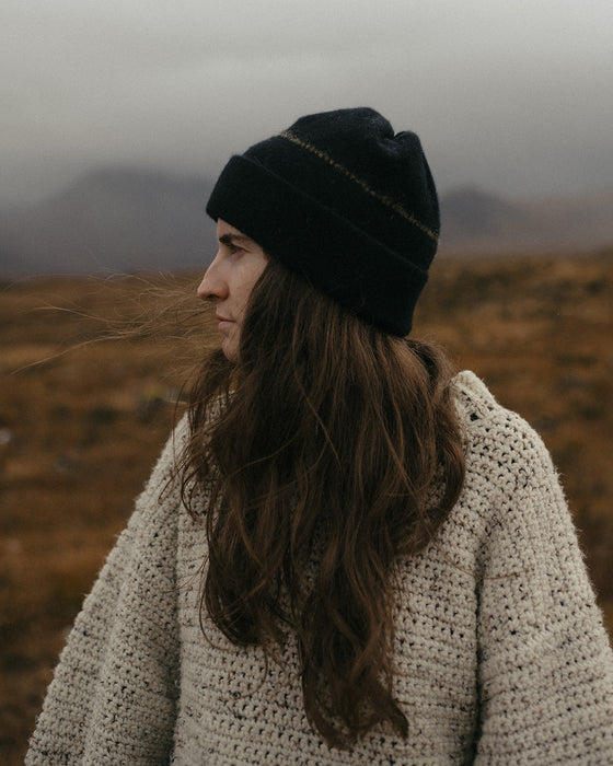 Asparagus/Black Dot Wool Beanie
