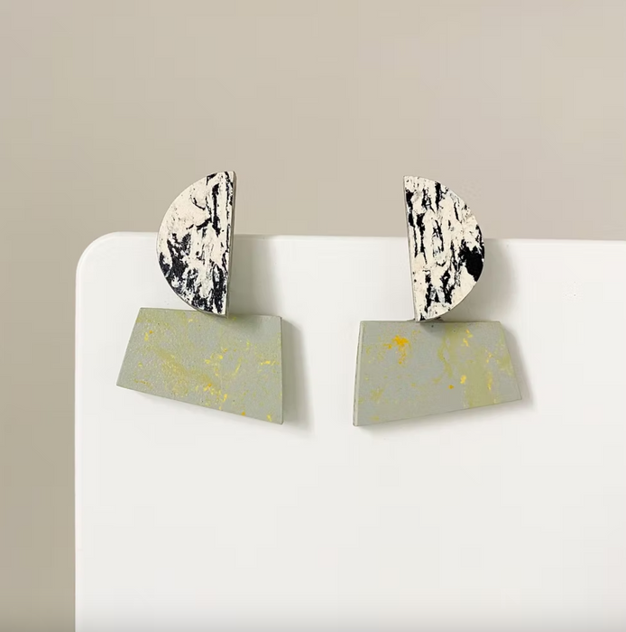 Flyta Earrings