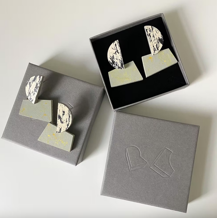 Flyta Earrings