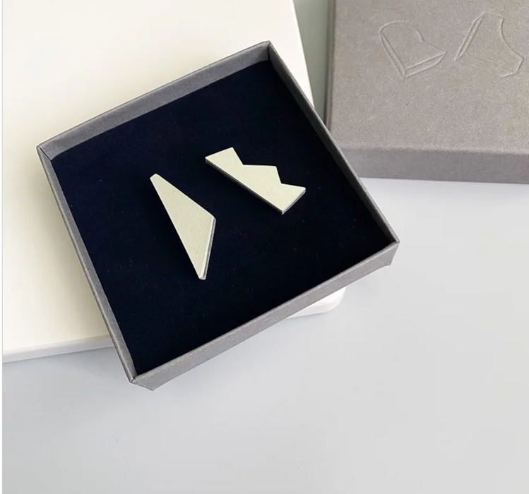 Pistachio Linoleum Studs