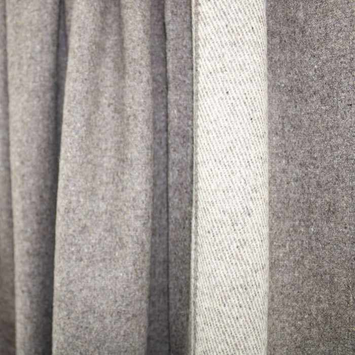 THROW BLANKET / STRIPE WOOL: Light Wool
