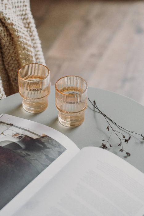 Short fluted glasses x1: Clear