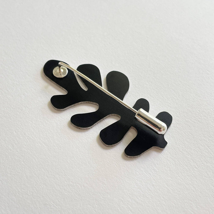 Black Wrack Pin