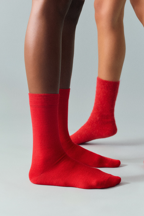 Postbox Red Merino Socks: Large (UK 11-13)