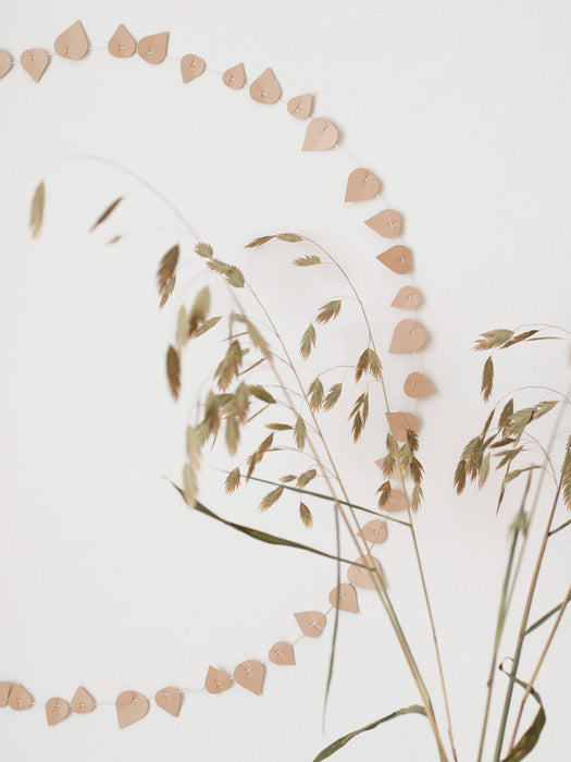 TWIG leaves - blushing beige