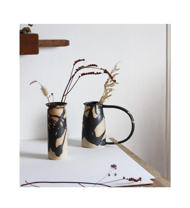 KJA Statement Jug Black Wave