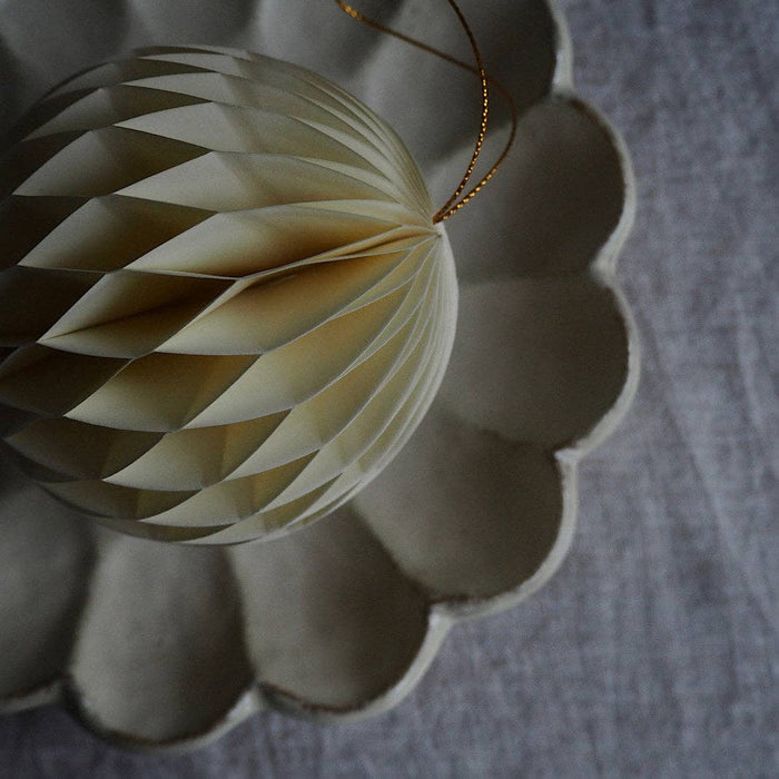 Beige Paper  Deco: Single