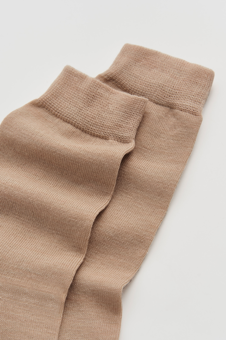 Biscuit Beige Merino Socks: 4-7