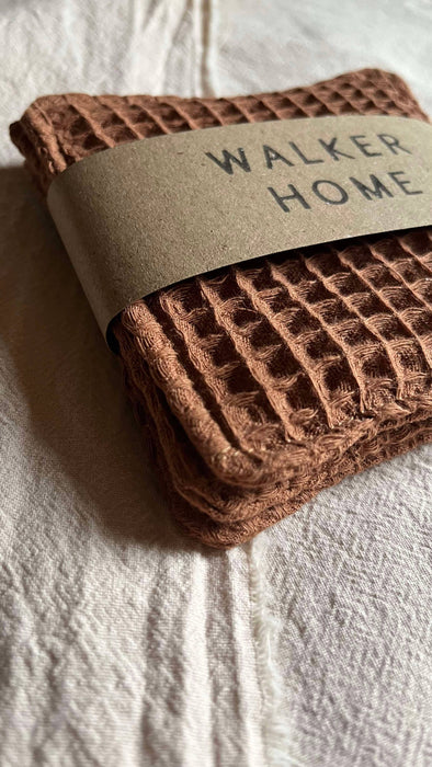 Reusable waffle cotton make up pads in Oatmeal