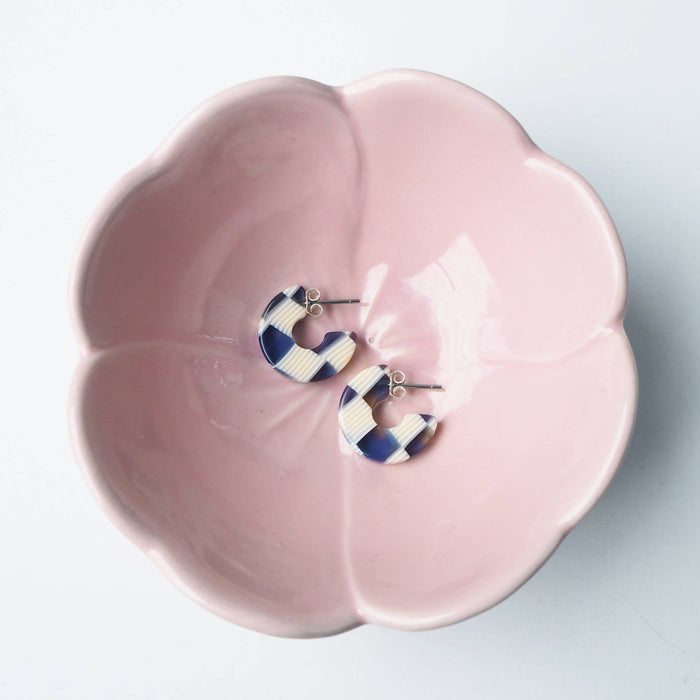 Ocean Checker Super Mini Acetate Resin Small Hoop Earrings