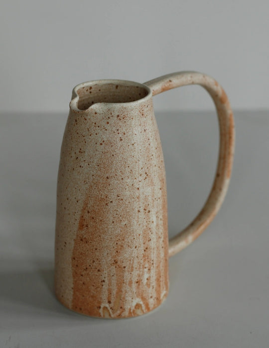 Statement Jug Biscuit