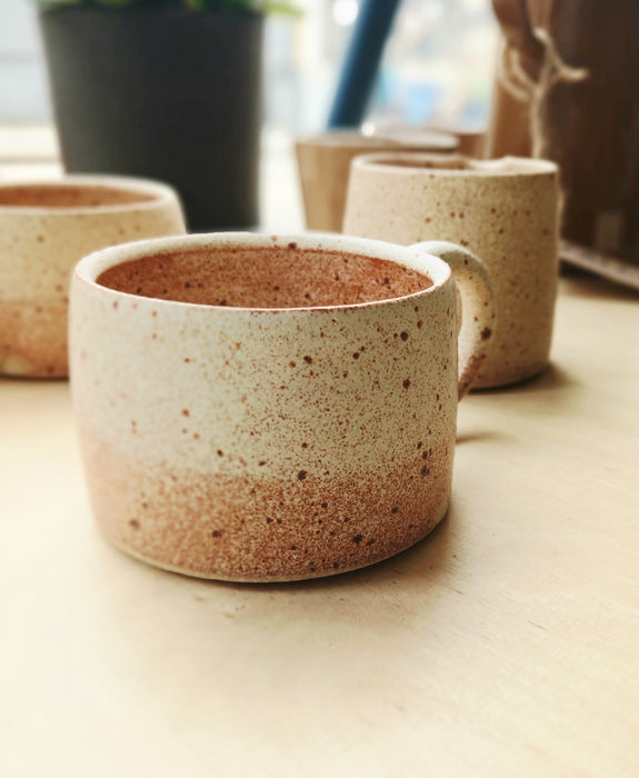 KJA Shallow Mug Biscuit