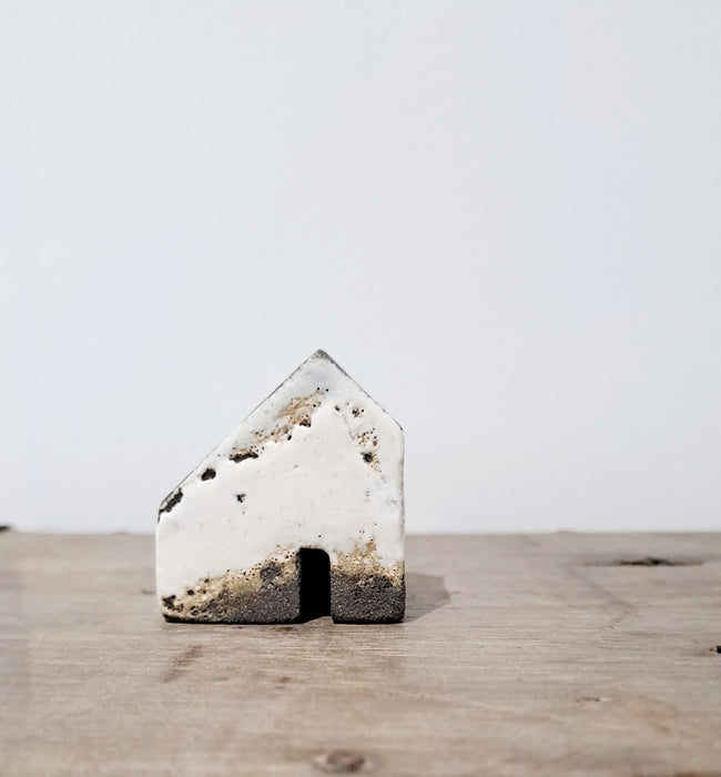 Tiny Ceramic House A/W25