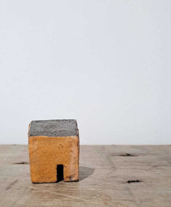 Tiny Ceramic House A/W25