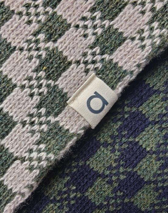 Eildon Lambswool Neck Warmer Moss/Stone
