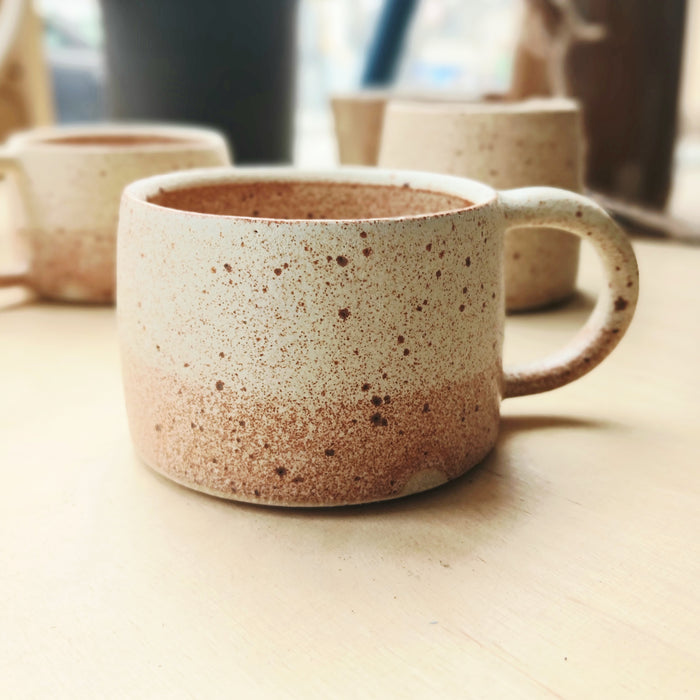 KJA Shallow Mug Biscuit