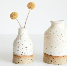 Bud Vase: Ivory Speckled
